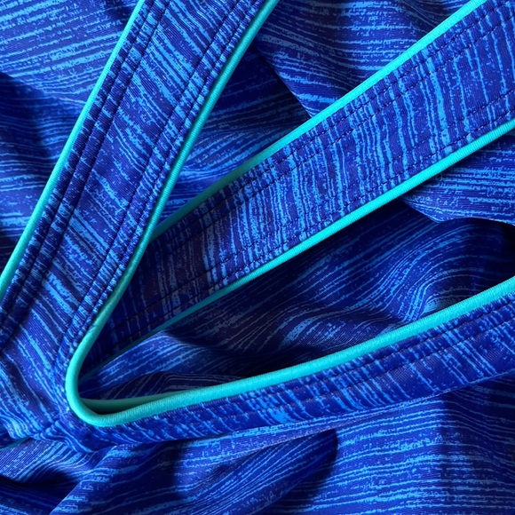 SPEEDO Size 16 T Back Racer Swimsuit
Blue 1-Piece Fully Lined Modest $68 NEW - Picture 5 of 12